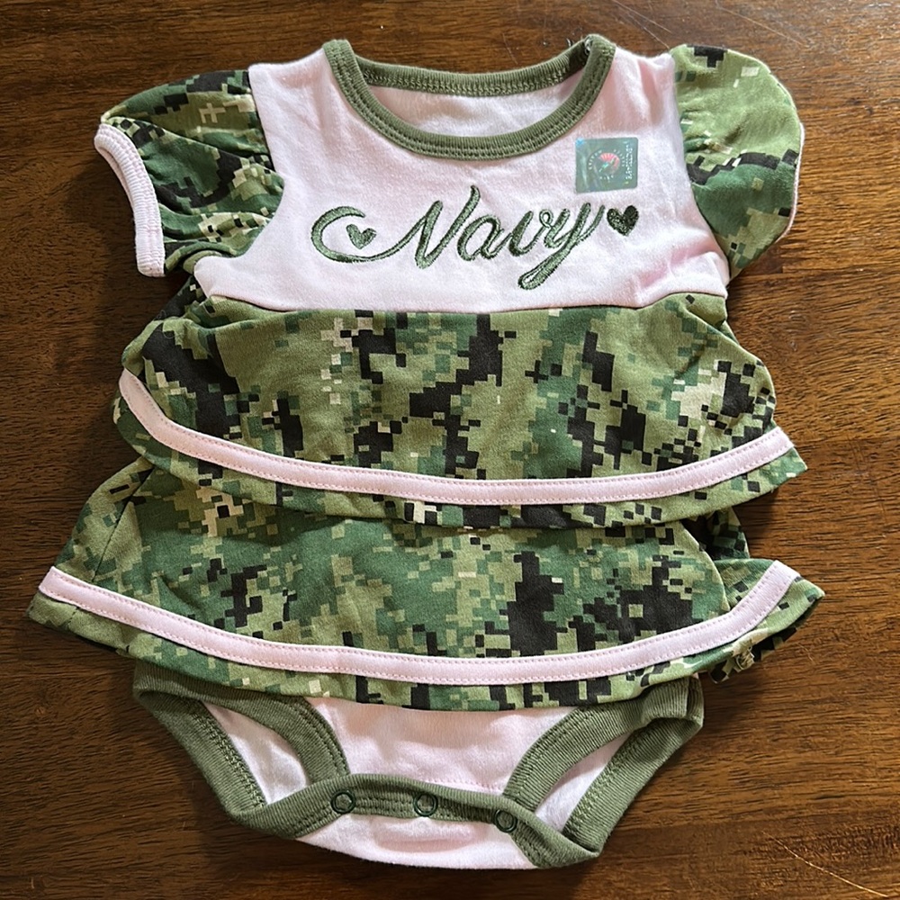 Navy camo dress onesie- new! 0-3 months